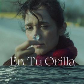 Imagen, foto o portada de En Tu Orilla de Julieta Venegas (Canción, 2022)